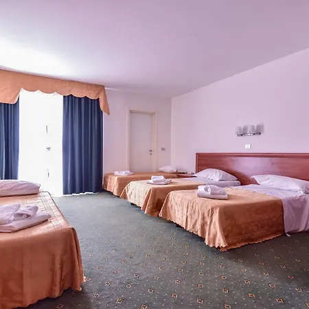 Standard Udine 3*