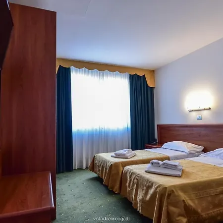 Standard Udine Отель 3*